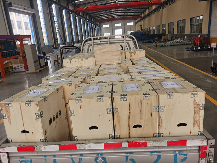 山東礦安一批氣動隔膜泵發(fā)往陜西咸陽